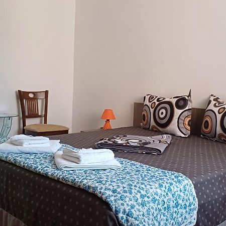 Casa Ella Hotel Tuzla Luaran gambar